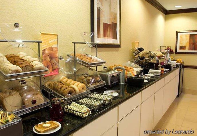 Springhill Suites By Marriott Atlanta Алфарета Ресторант снимка